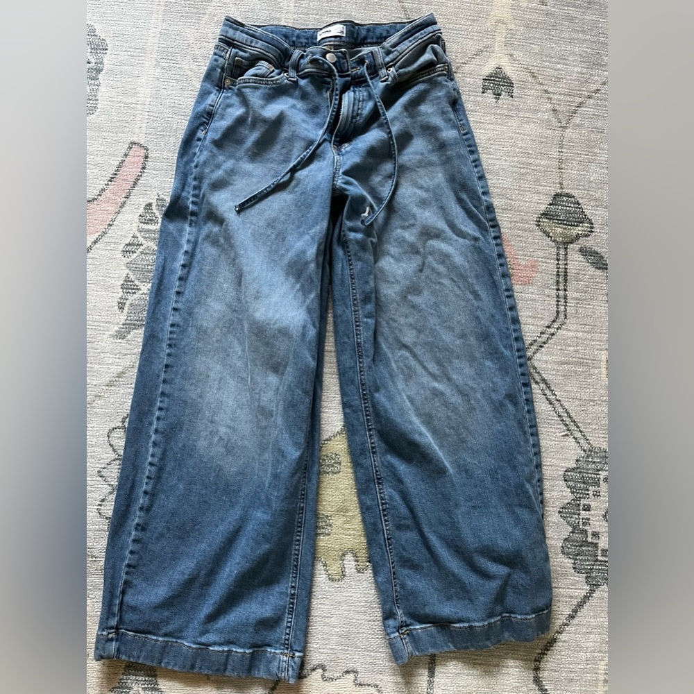 Wide leg drawstring jeans